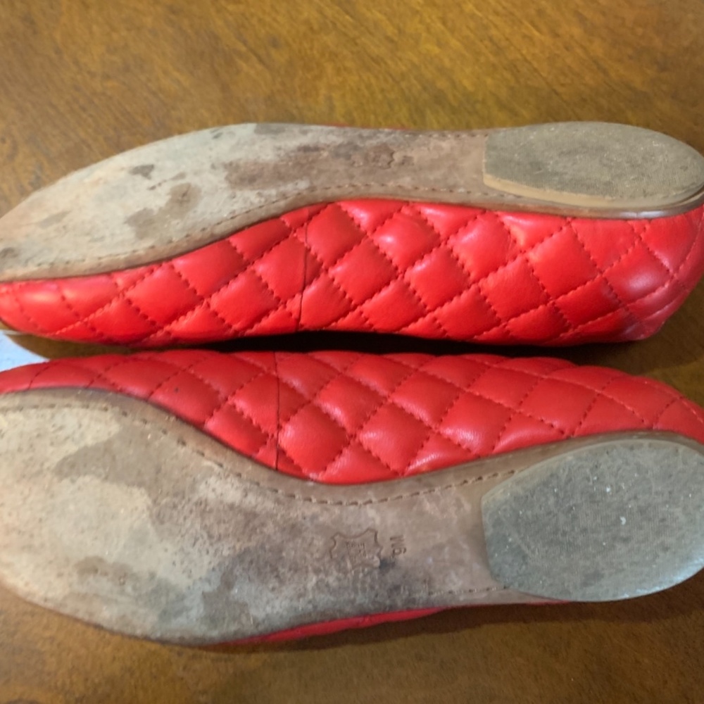 COPY - Beautiful red Tory Burch Kaitlin quilted ballet flats - Picture 6 of 13